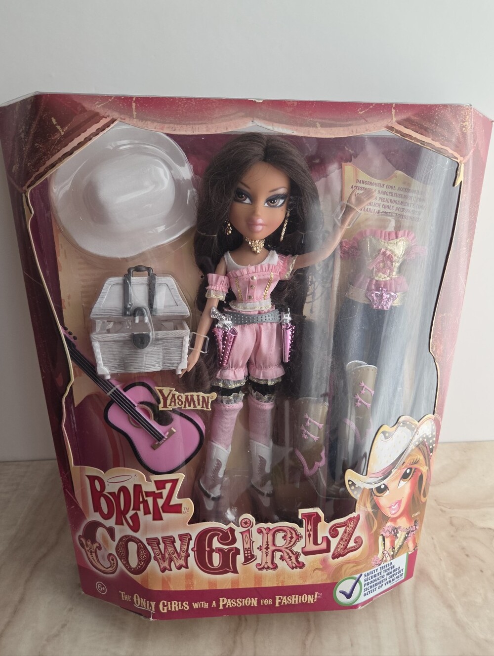 Bratz Cowgirlz Yasmin NRFB MGA